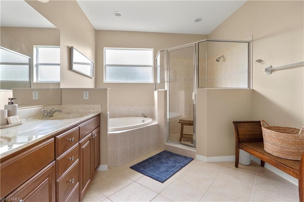 20516 Larino LOOP-24