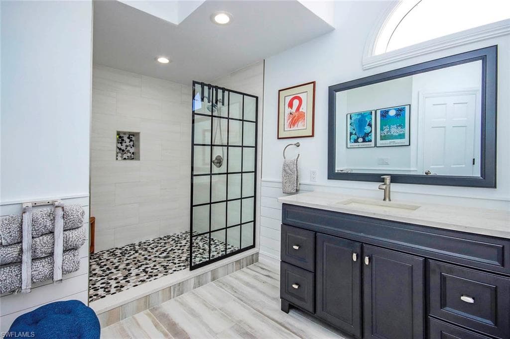 1520 Angel DR, SANIBEL FL 33957-12