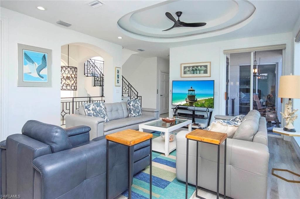 1520 Angel DR, SANIBEL FL 33957-4