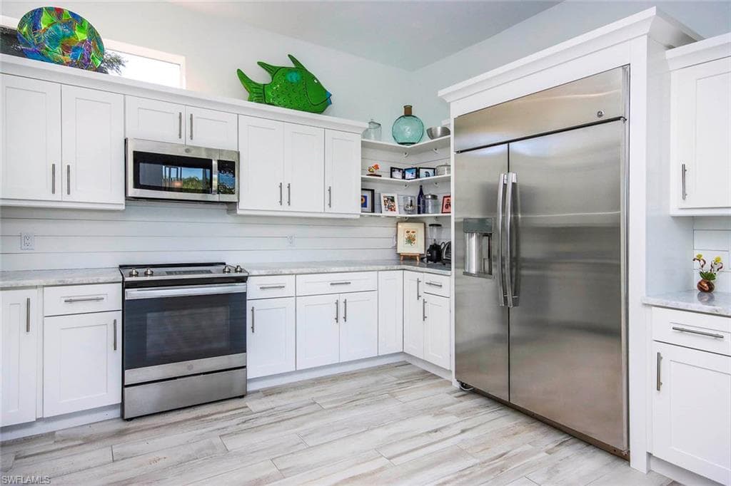 1520 Angel DR, SANIBEL FL 33957-8