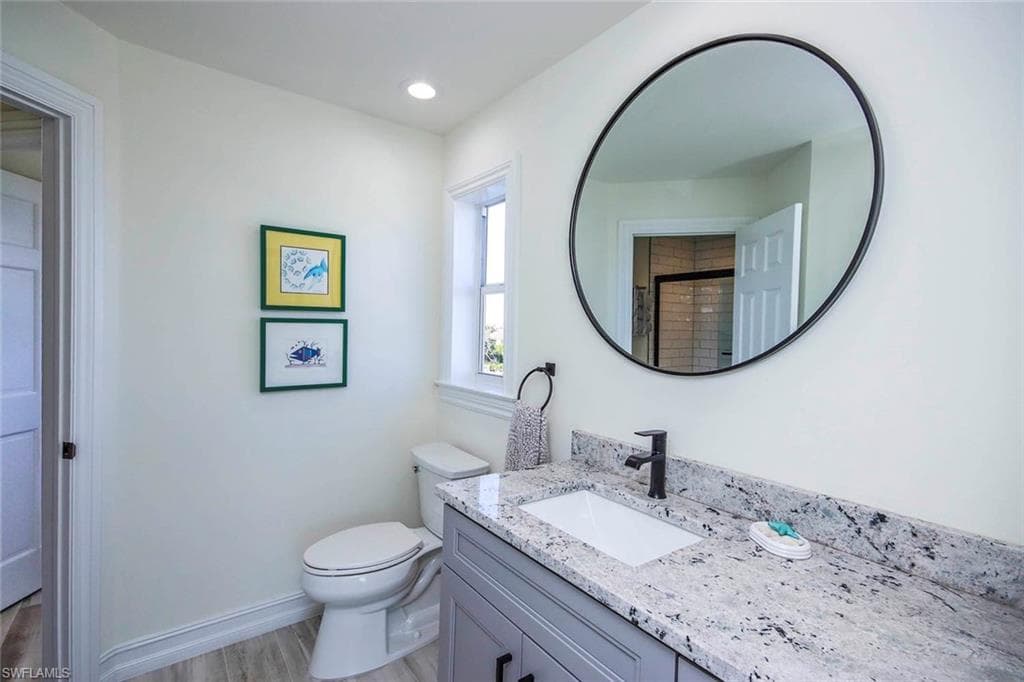1520 Angel DR, SANIBEL FL 33957-20