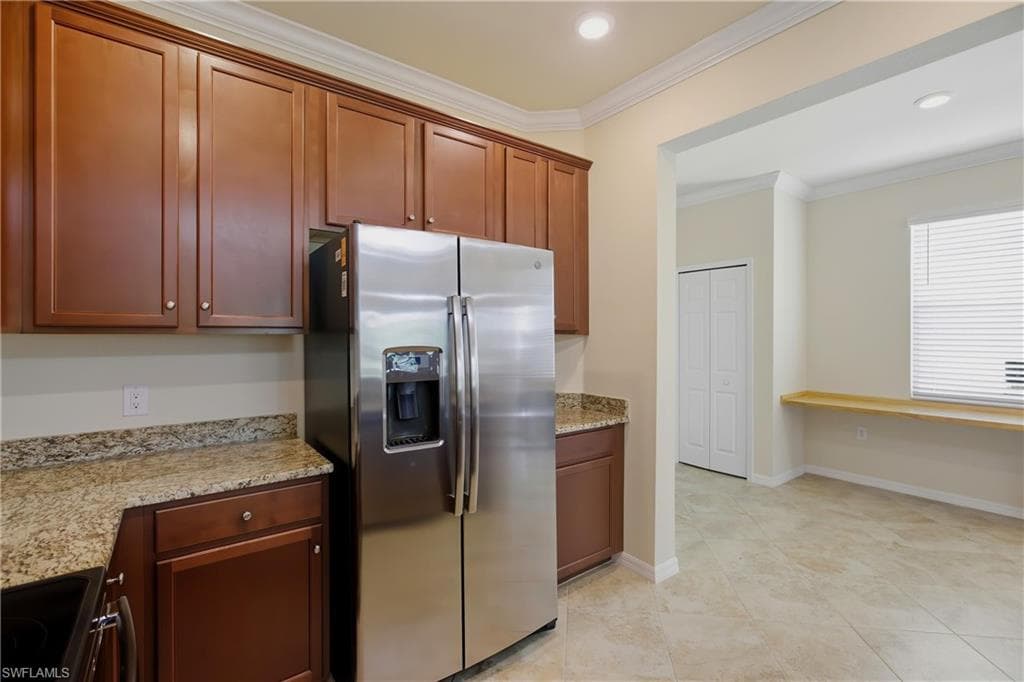 8895 Via Isola CT, FORT MYERS FL 33966-12
