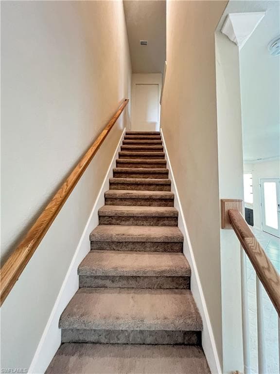 8895 Via Isola CT, FORT MYERS FL 33966-16