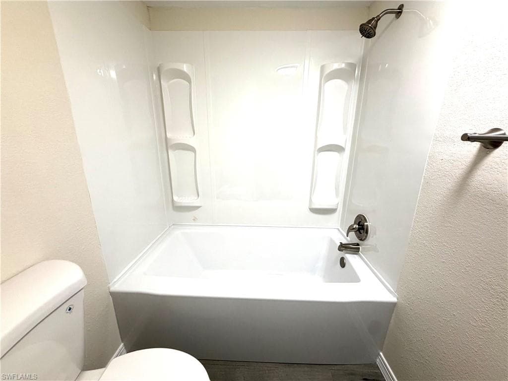 3704 Broadway # 204, FORT MYERS FL 33901-10