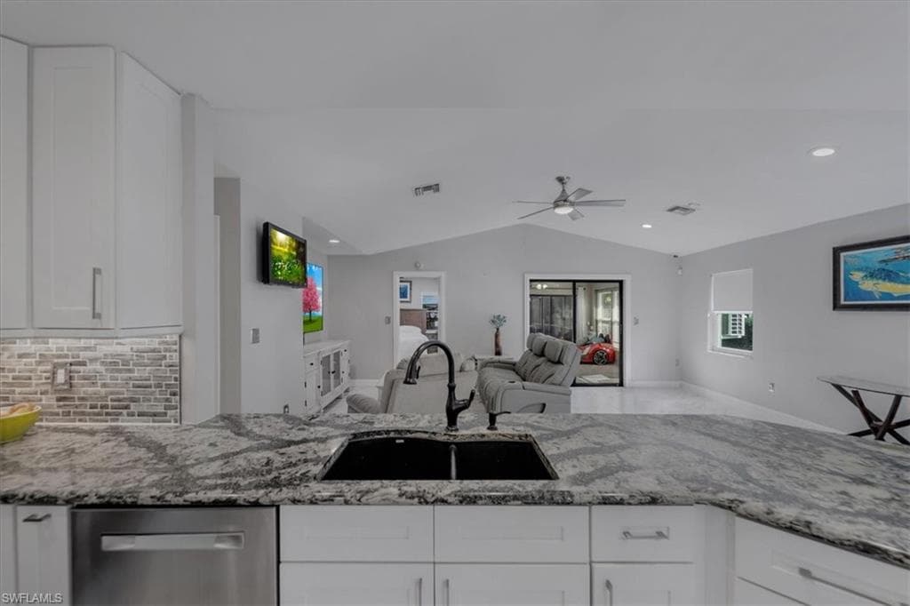 2132 Barbados AVE, FORT MYERS FL 33905-12