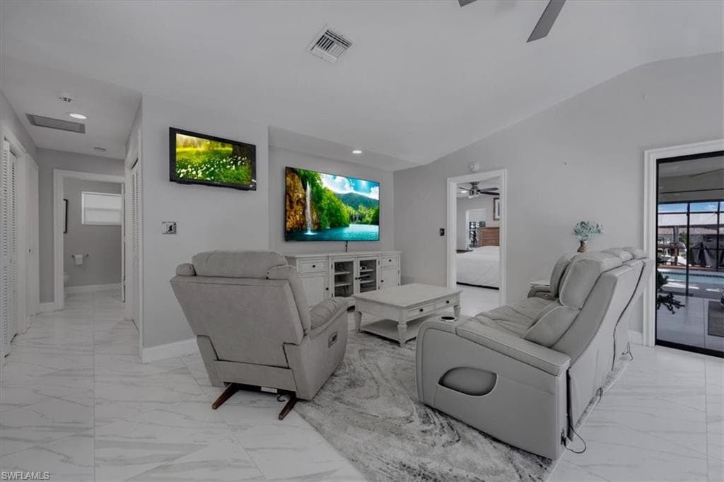 2132 Barbados AVE, FORT MYERS FL 33905-17