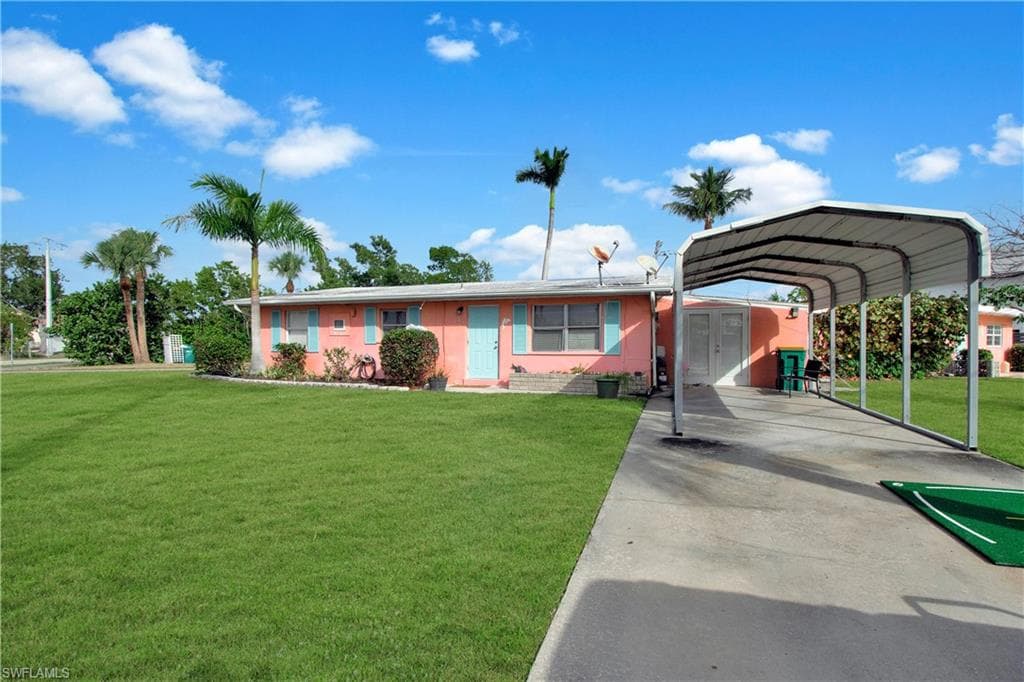 101 Pago Pago DR E, NAPLES FL 34113-15