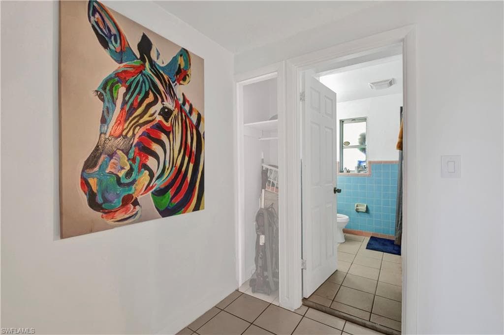 101 Pago Pago DR E, NAPLES FL 34113-20