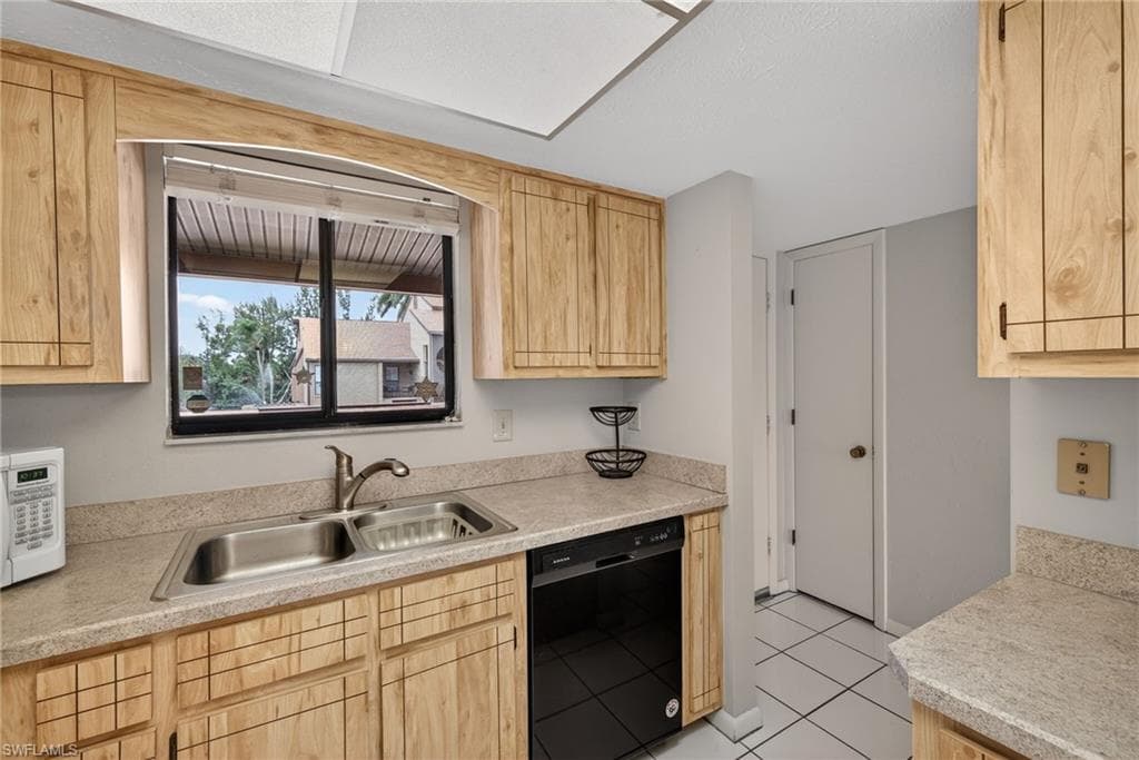 15770 Windward Way CIR # 2204, FORT MYERS FL 33908-11