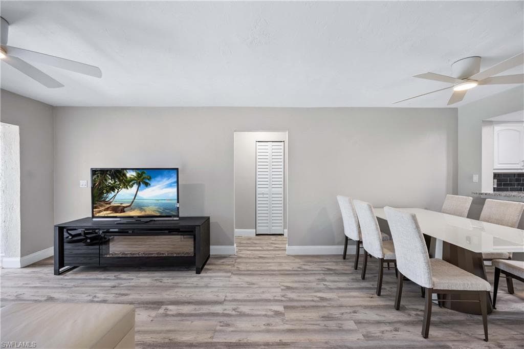 228 Fox Glen DR # 3310, NAPLES FL 34104-22