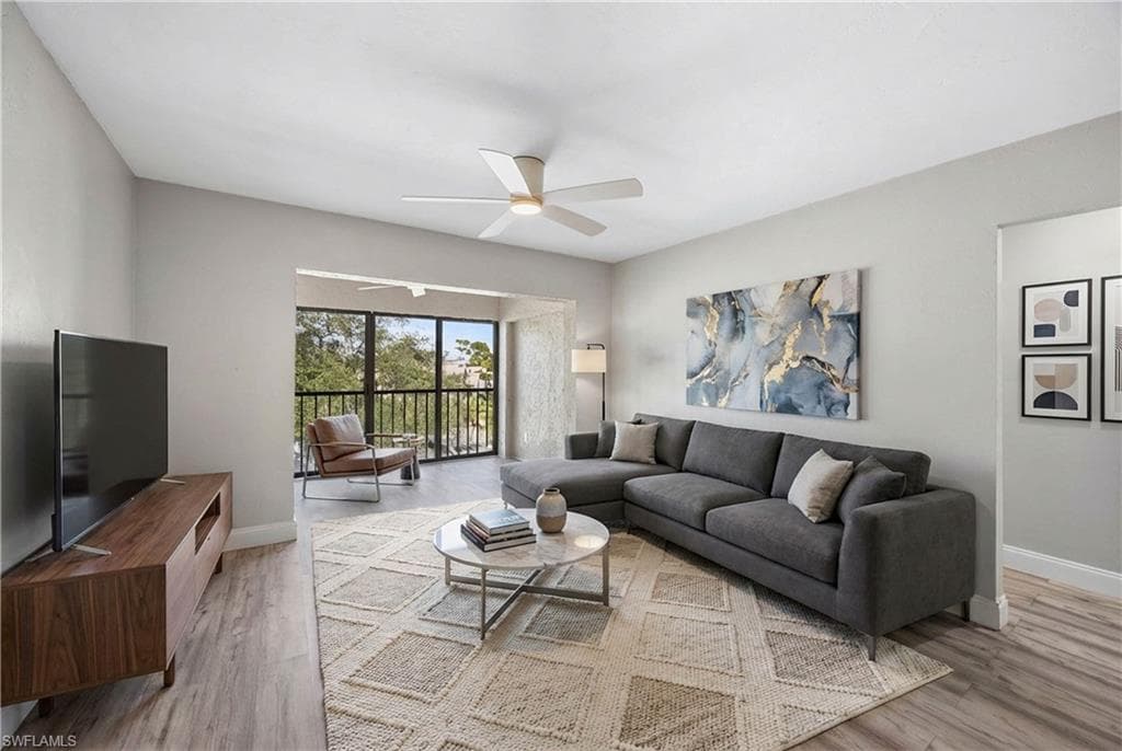 228 Fox Glen DR # 3310, NAPLES FL 34104-11