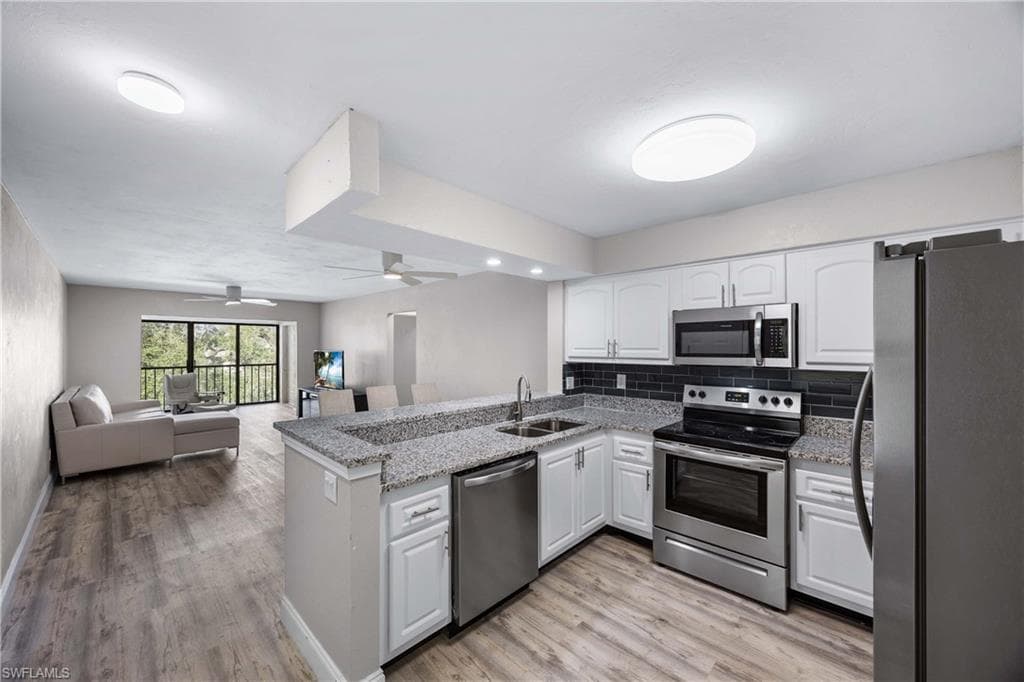 228 Fox Glen DR # 3310, NAPLES FL 34104-25