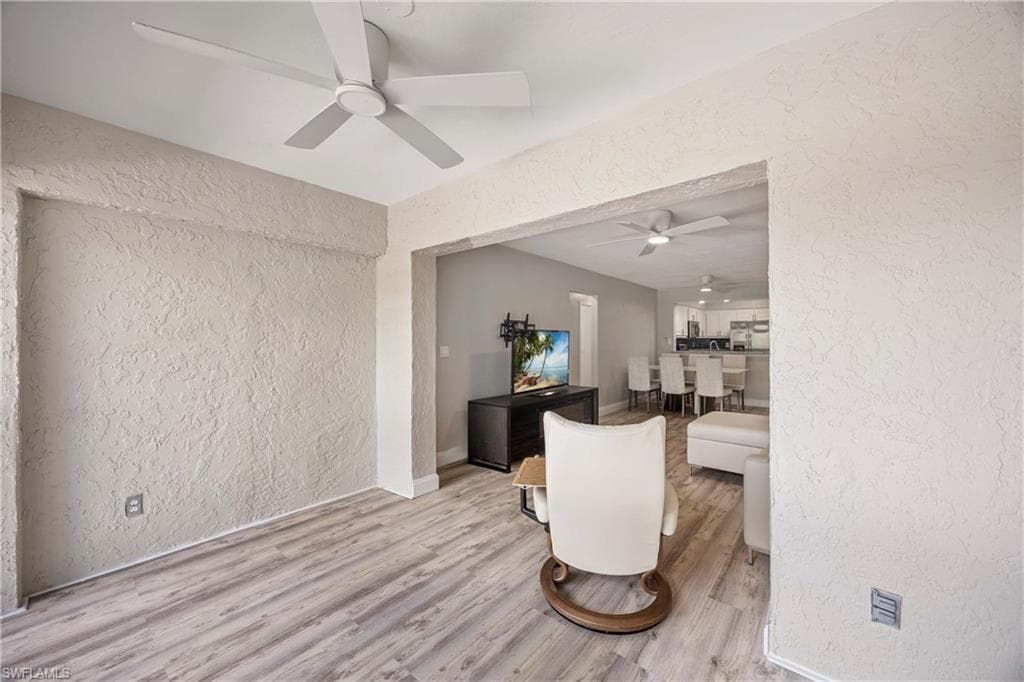 228 Fox Glen DR # 3310, NAPLES FL 34104-21