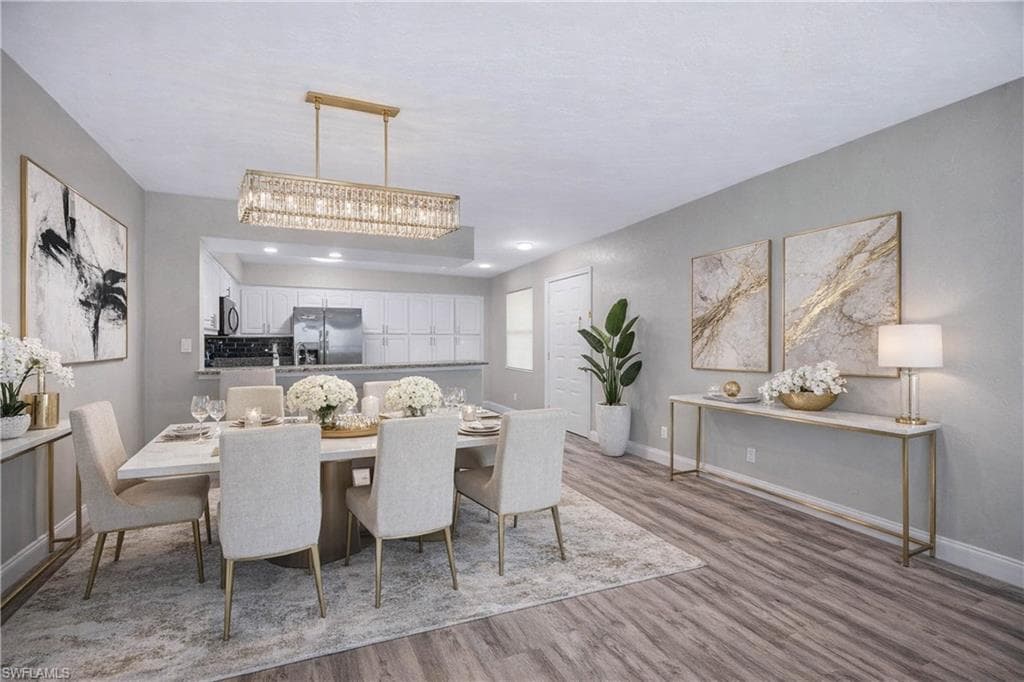 228 Fox Glen DR 3310-0