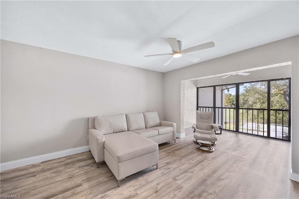 228 Fox Glen DR # 3310, NAPLES FL 34104-19