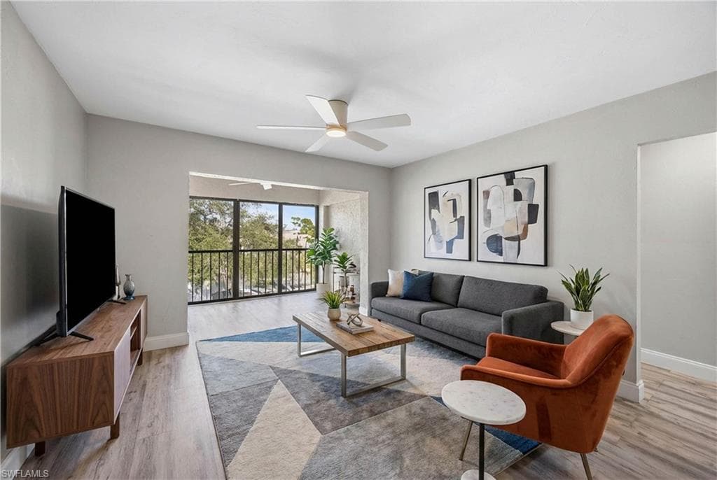 228 Fox Glen DR # 3310, NAPLES FL 34104-13