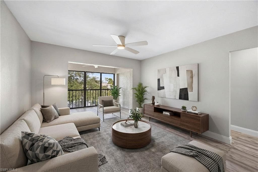 228 Fox Glen DR # 3310, NAPLES FL 34104-10