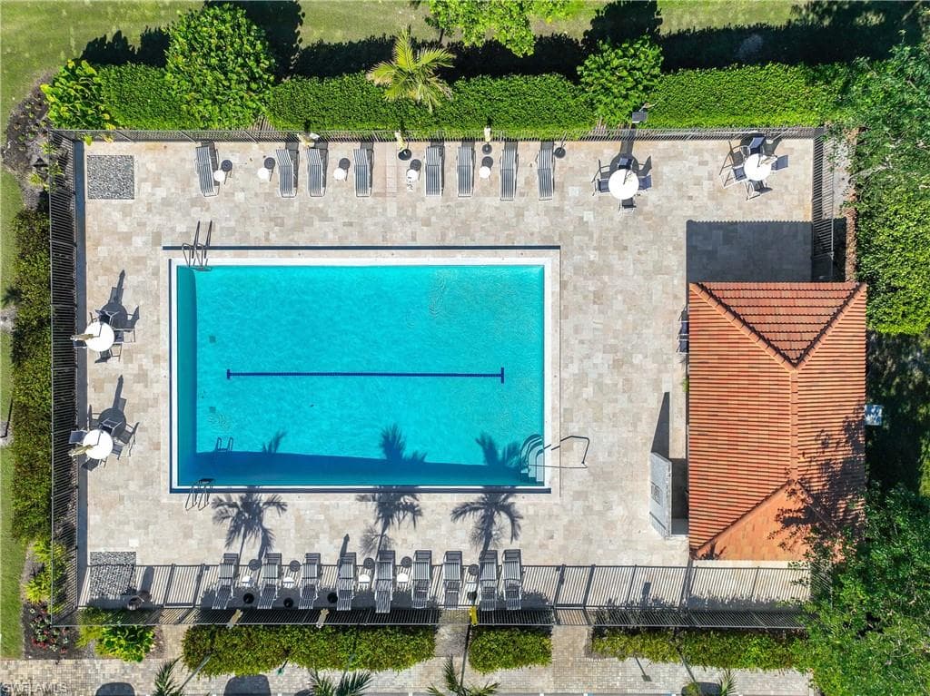 228 Fox Glen DR # 3310, NAPLES FL 34104-43