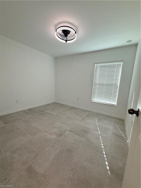 3850 Treasure Oak WAY-16