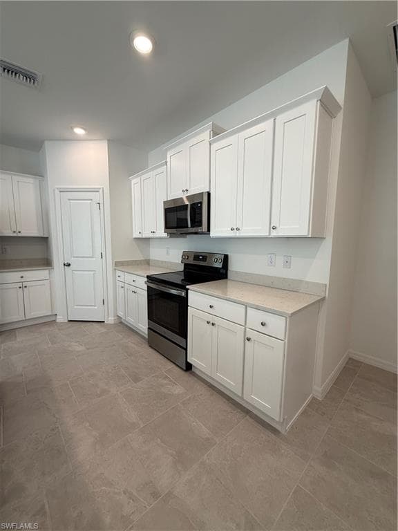 3850 Treasure Oak WAY-8