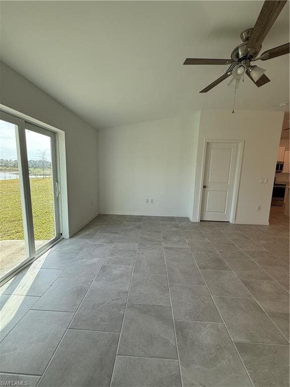 3850 Treasure Oak WAY-10