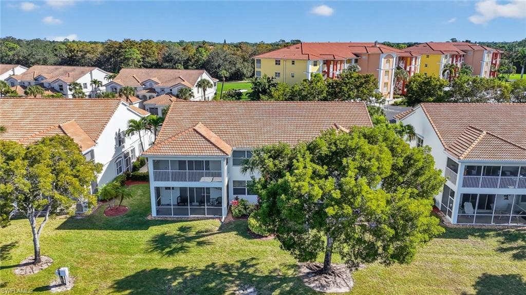 6837 Sterling Greens DR # 201, NAPLES FL 34104-4