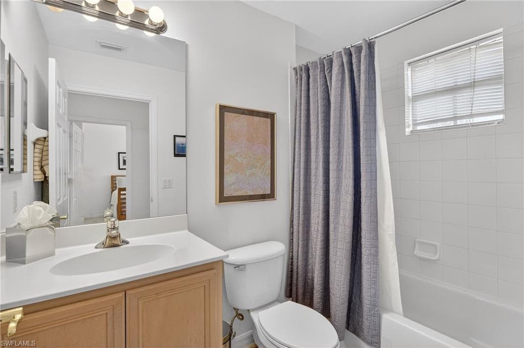 6837 Sterling Greens DR # 201, NAPLES FL 34104-29