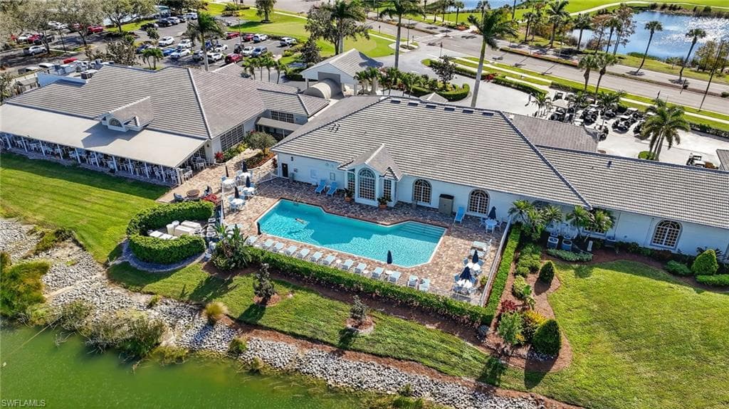 6837 Sterling Greens DR # 201, NAPLES FL 34104-37