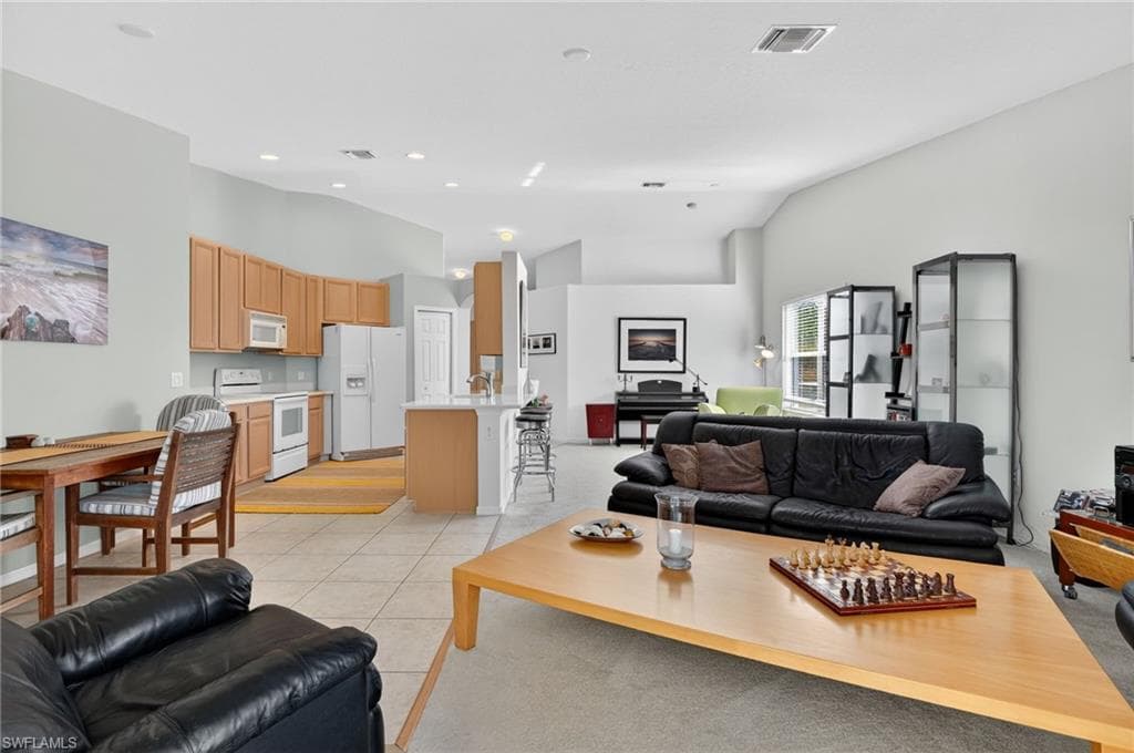 6837 Sterling Greens DR # 201, NAPLES FL 34104-14