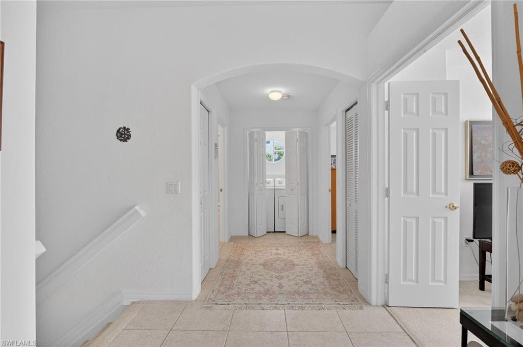 6837 Sterling Greens DR # 201, NAPLES FL 34104-7