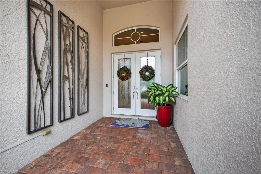 8839 Largo Mar DR, ESTERO FL 33967-1