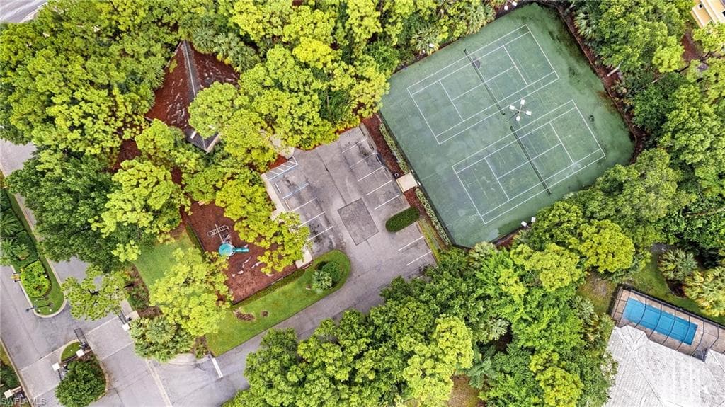 2229 Goshawk CT, NAPLES FL 34105-25