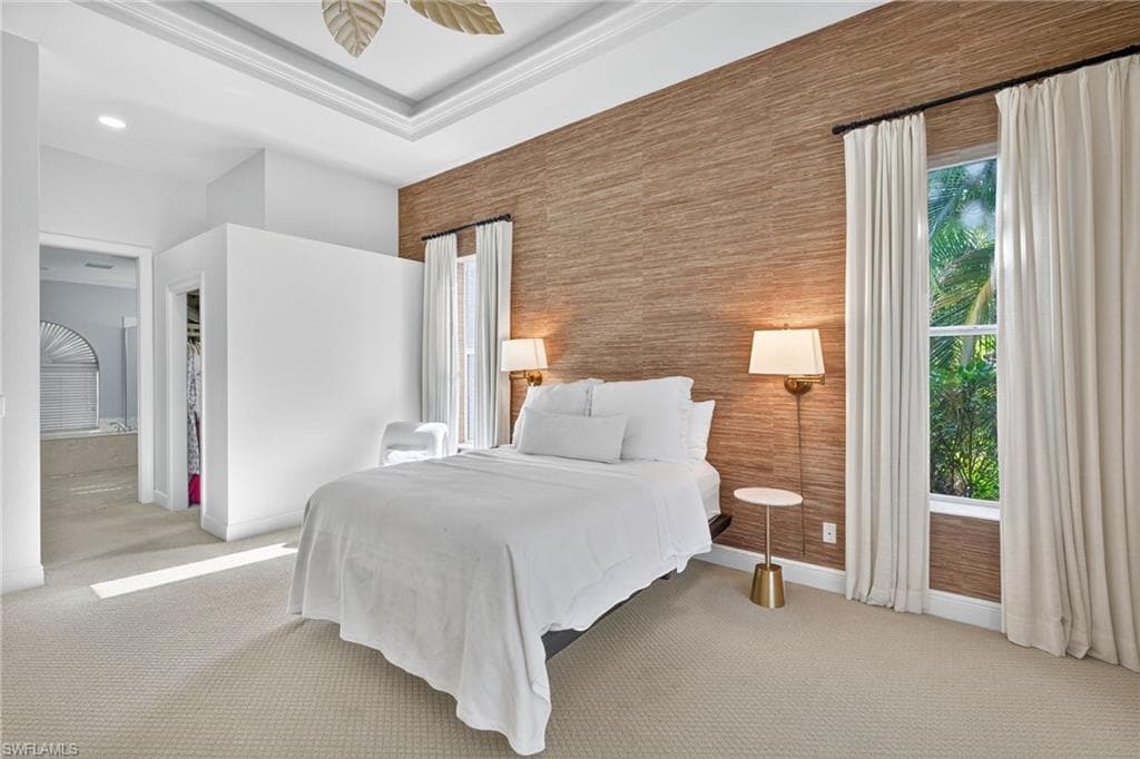 2229 Goshawk CT, NAPLES FL 34105-10