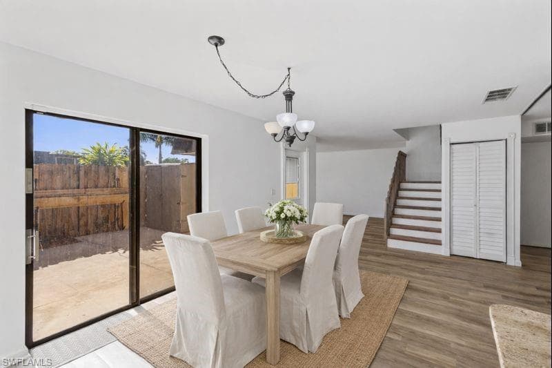 4001 Sandlewood LN # 4, FORT MYERS FL 33907-10