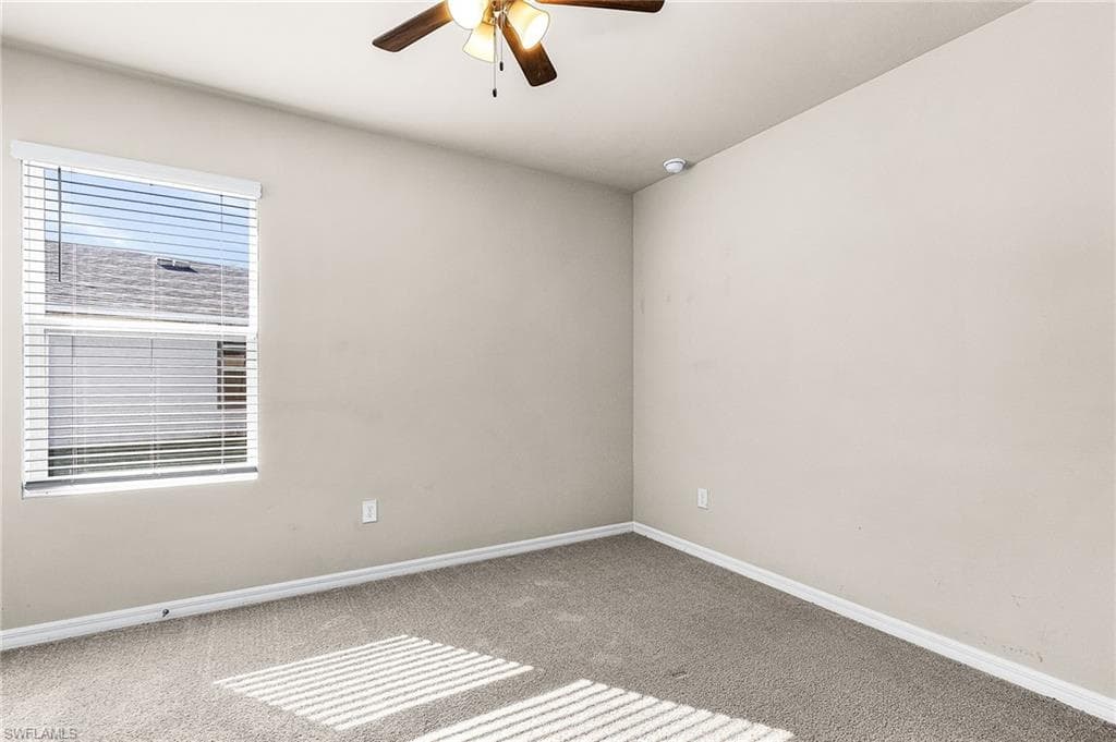 18524 Cronin Sand LN, NORTH FORT MYERS FL 33917-16