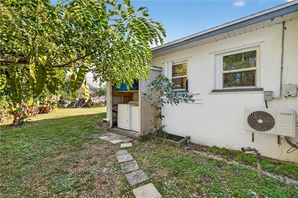 3067 Royal Palm AVE, FORT MYERS FL 33901-24