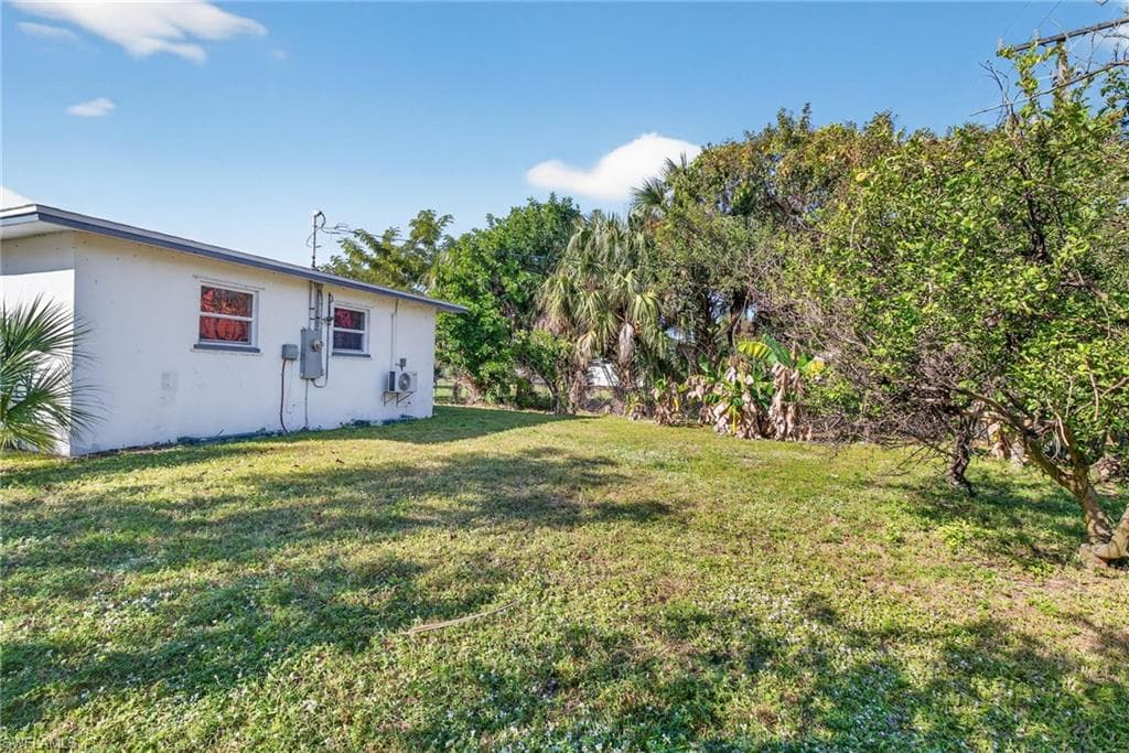 3067 Royal Palm AVE, FORT MYERS FL 33901-27