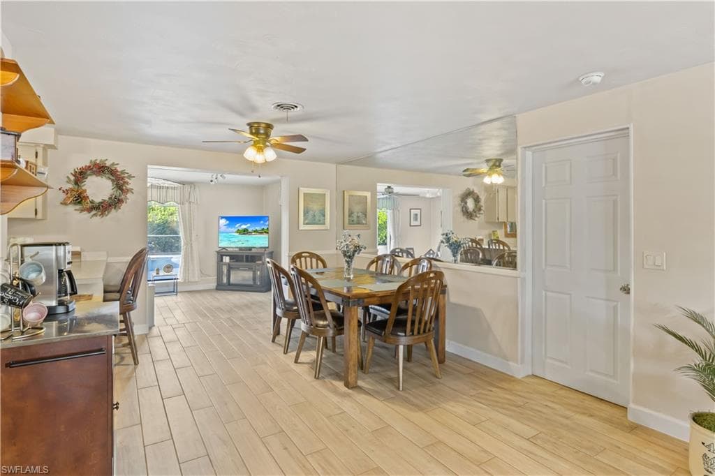 2249 Ephraim AVE, FORT MYERS FL 33907-12