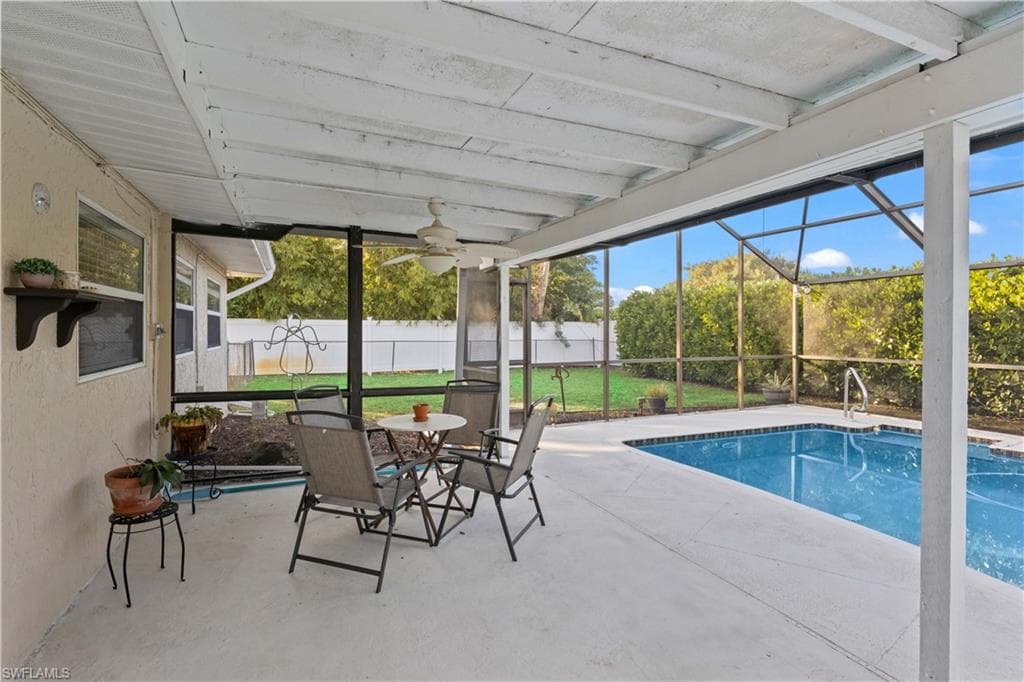 2249 Ephraim AVE, FORT MYERS FL 33907-30