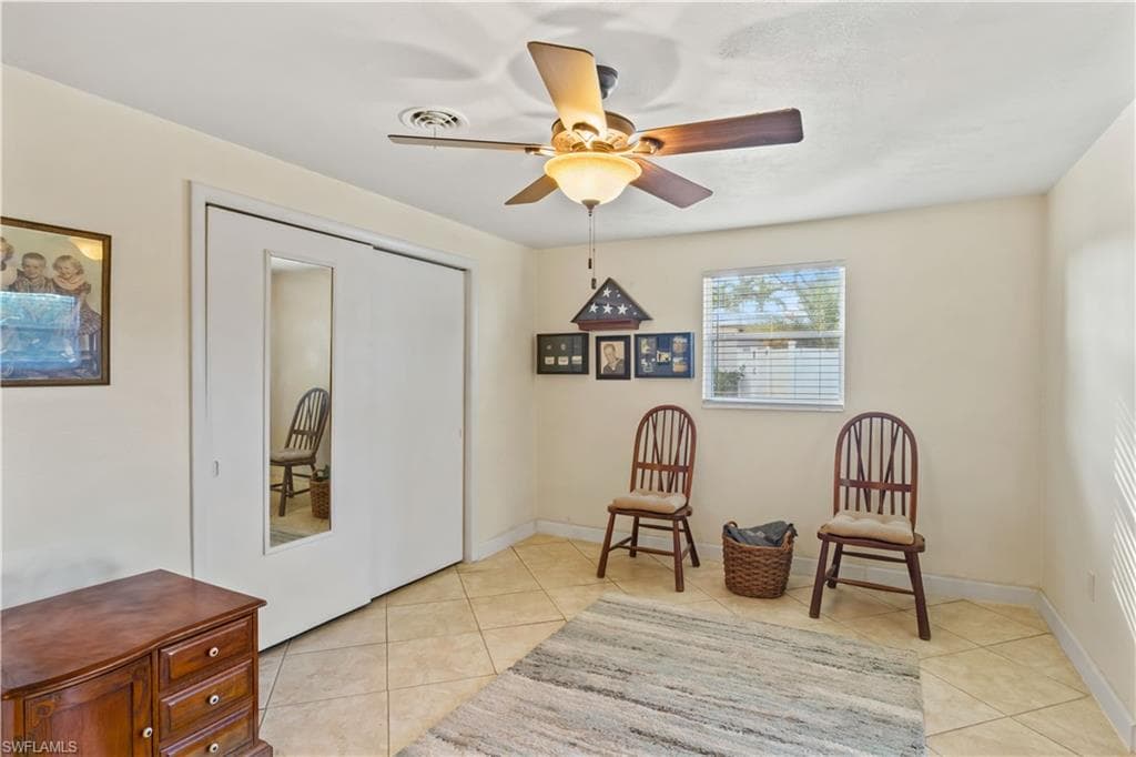 2249 Ephraim AVE, FORT MYERS FL 33907-24