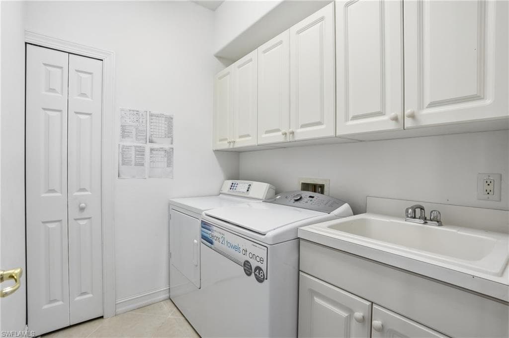 10537 Bella Vista DR, FORT MYERS FL 33913-26