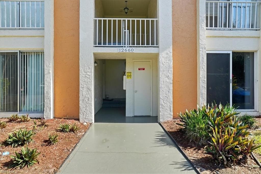 12660 Kenwood LN # B, FORT MYERS FL 33907-22
