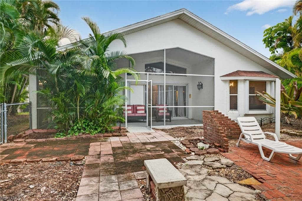 18015 Horseshoe Bay CIR, FORT MYERS FL 33967-22