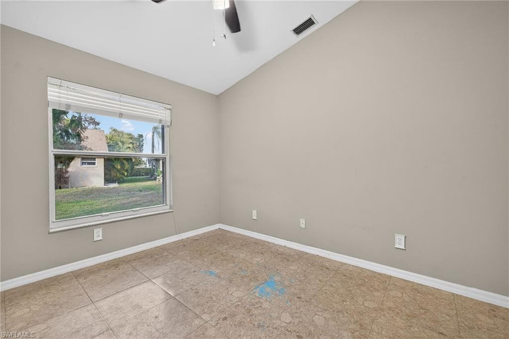 18015 Horseshoe Bay CIR, FORT MYERS FL 33967-15