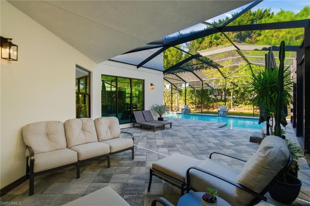 4654 Kensington CIR-25