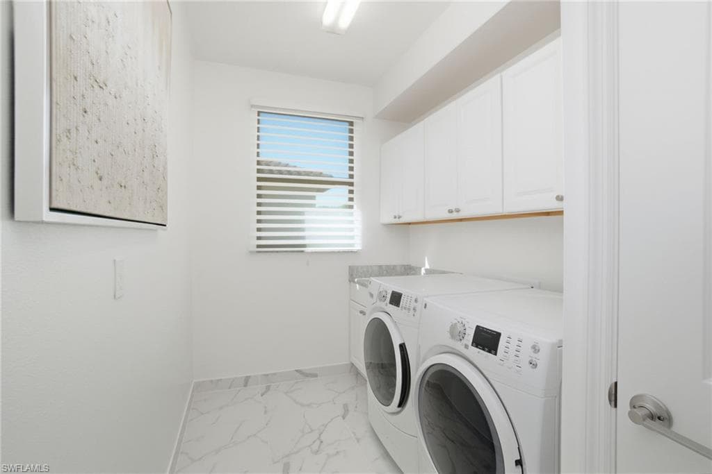 4654 Kensington CIR-20