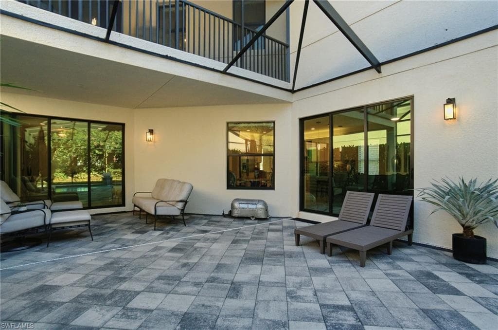 4654 Kensington CIR-28