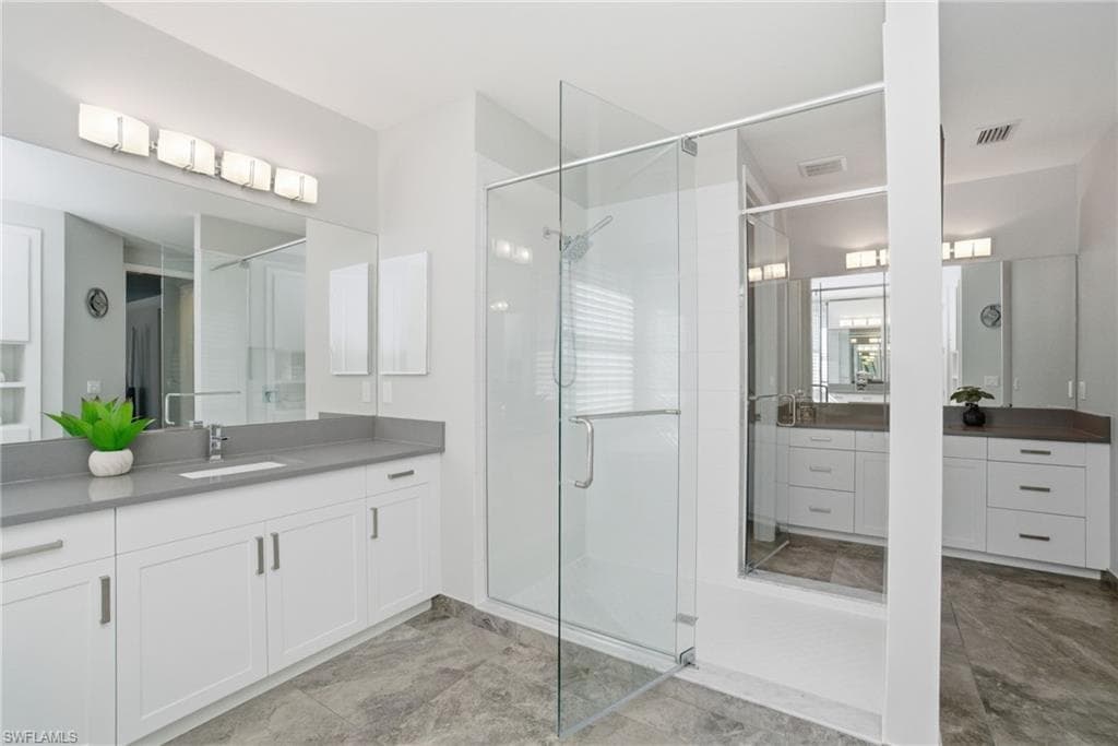 4654 Kensington CIR-14