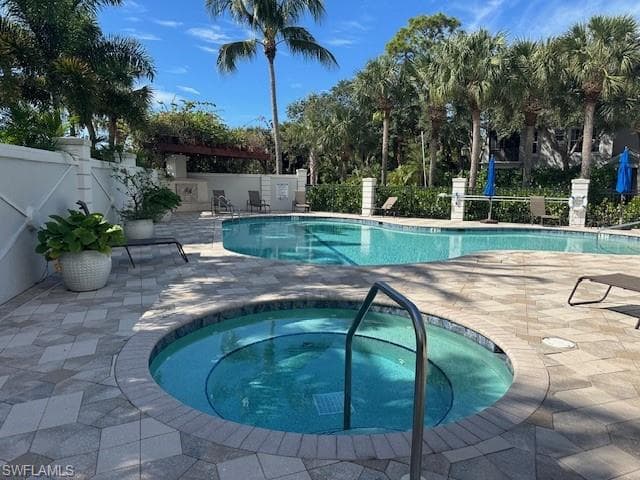 1315 Remington WAY # 1201, NAPLES FL 34110-16