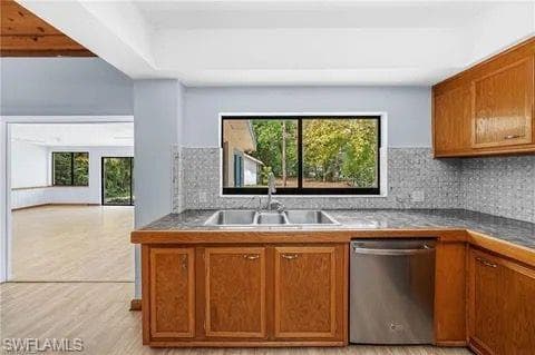 3745 27th AVE SW-22